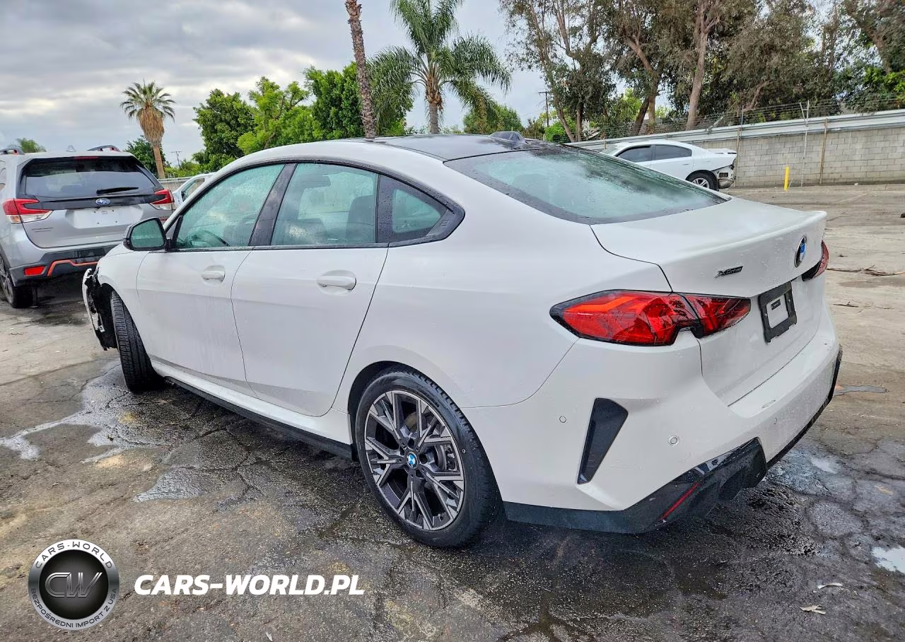 2026 BMW 228Xi VIN:WBA23GG0XT7U15673 - 2