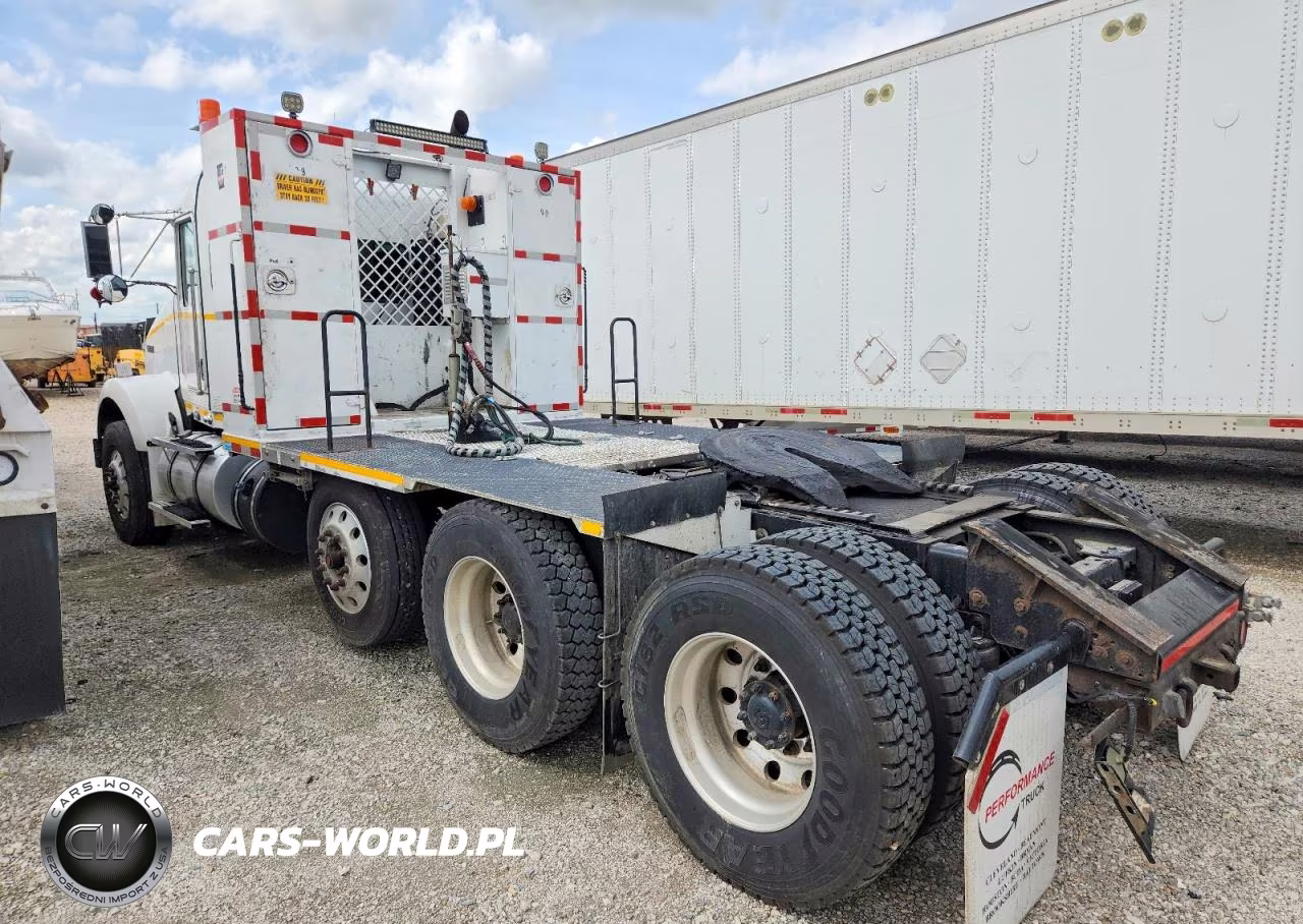 2019 Kenworth Construction T800 VIN:1XKDP4EX0KR250612 - 3
