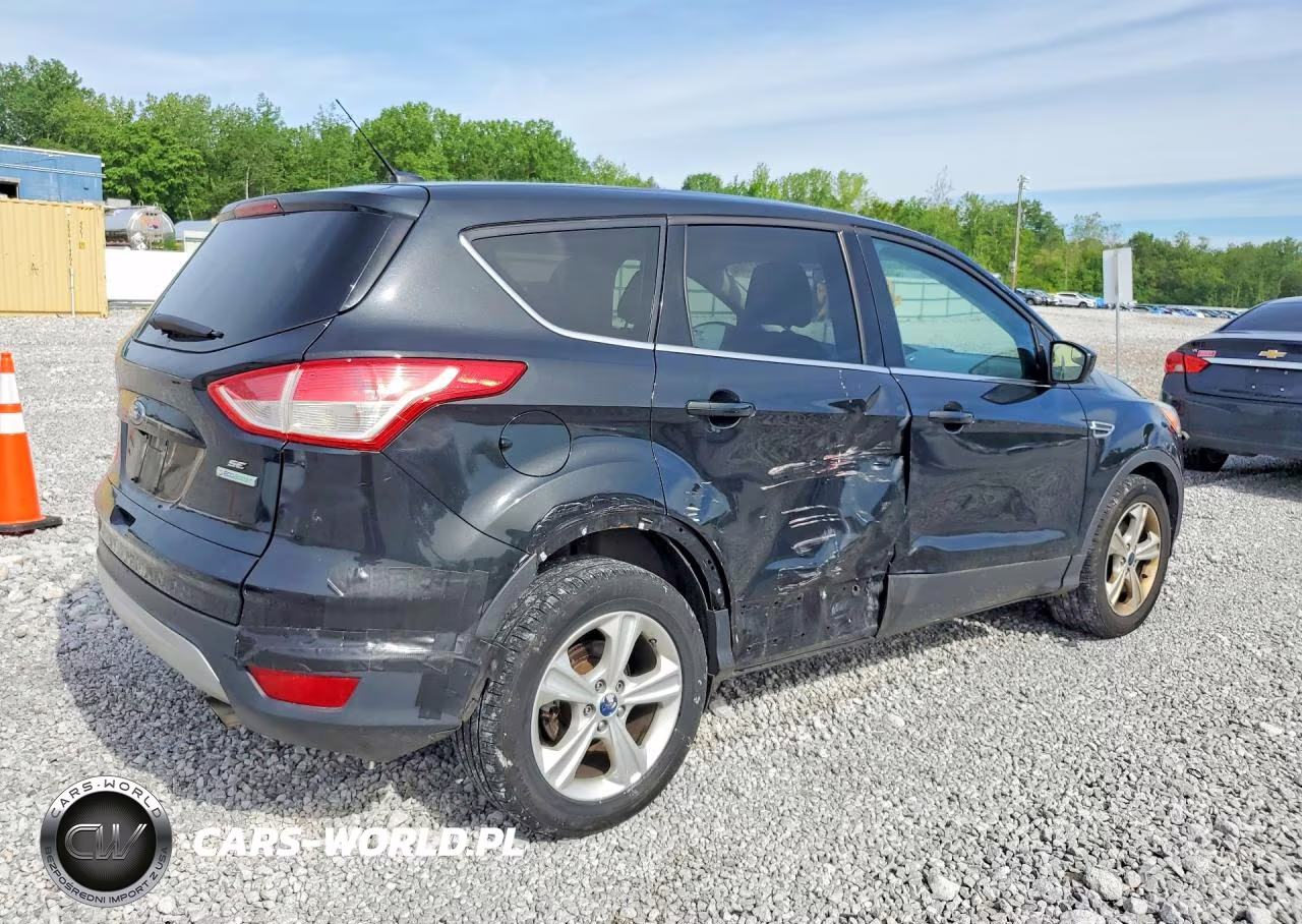 2015 Ford Escape Se VIN:1FMCU0GX3FUC33632 - 3