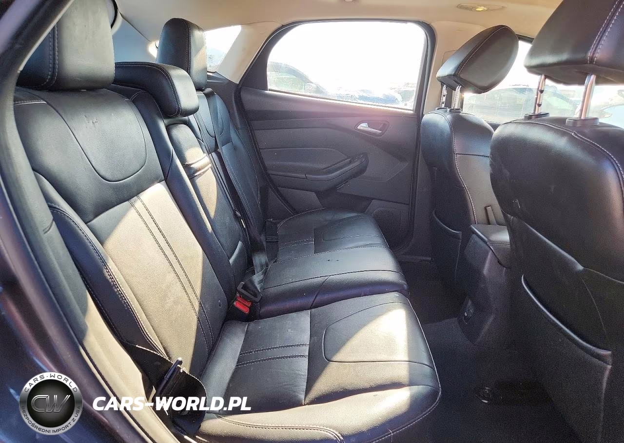 2013 Ford Focus Se VIN:1FADP3K29DL214394 - 10