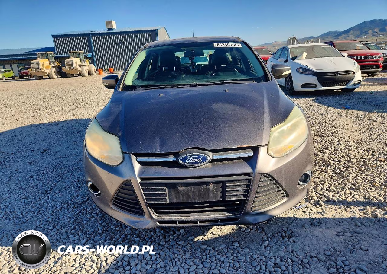 2013 Ford Focus Se VIN:1FADP3K29DL214394 - 5