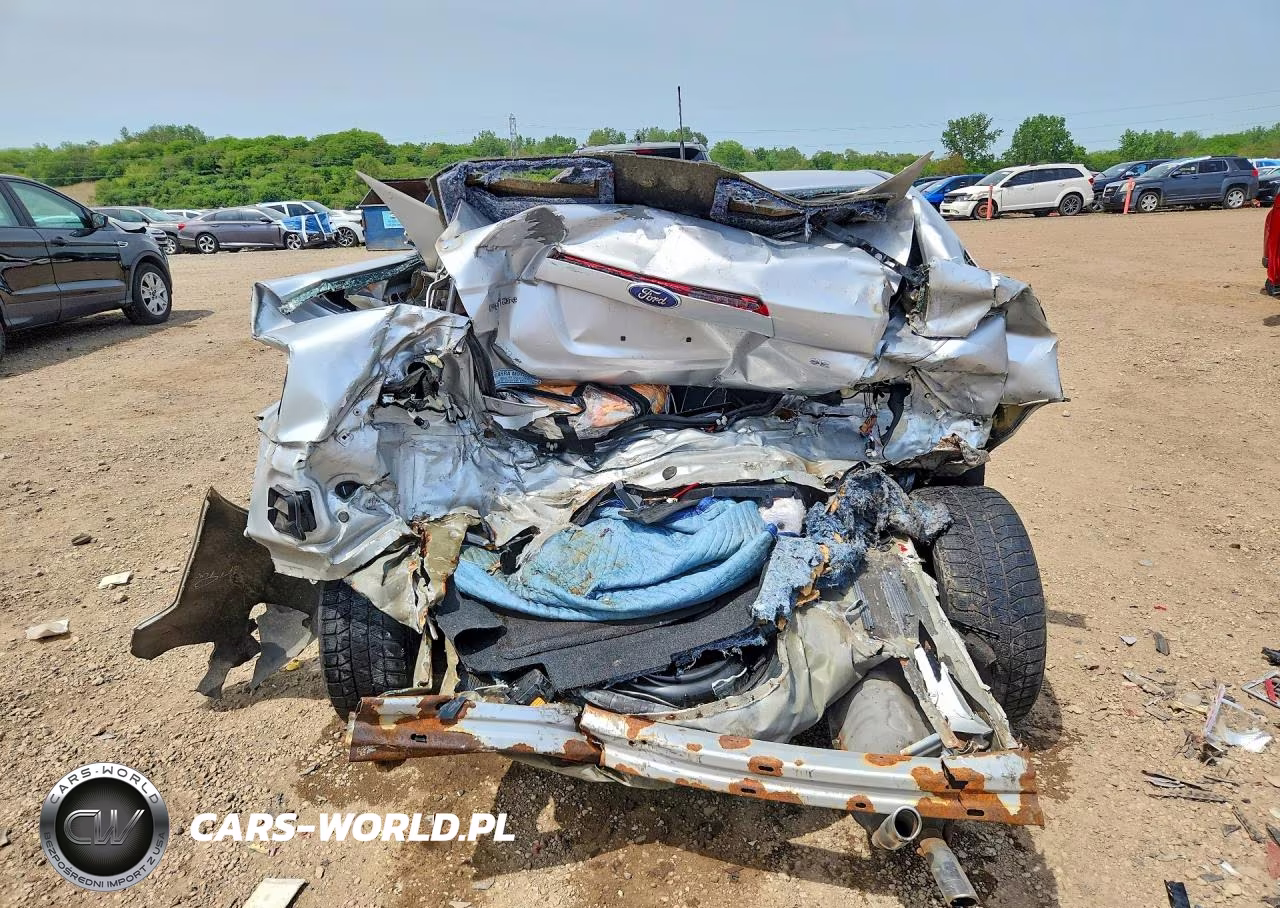 2012 Ford Fusion Se VIN:3FAHP0HA8CR319393 - 6