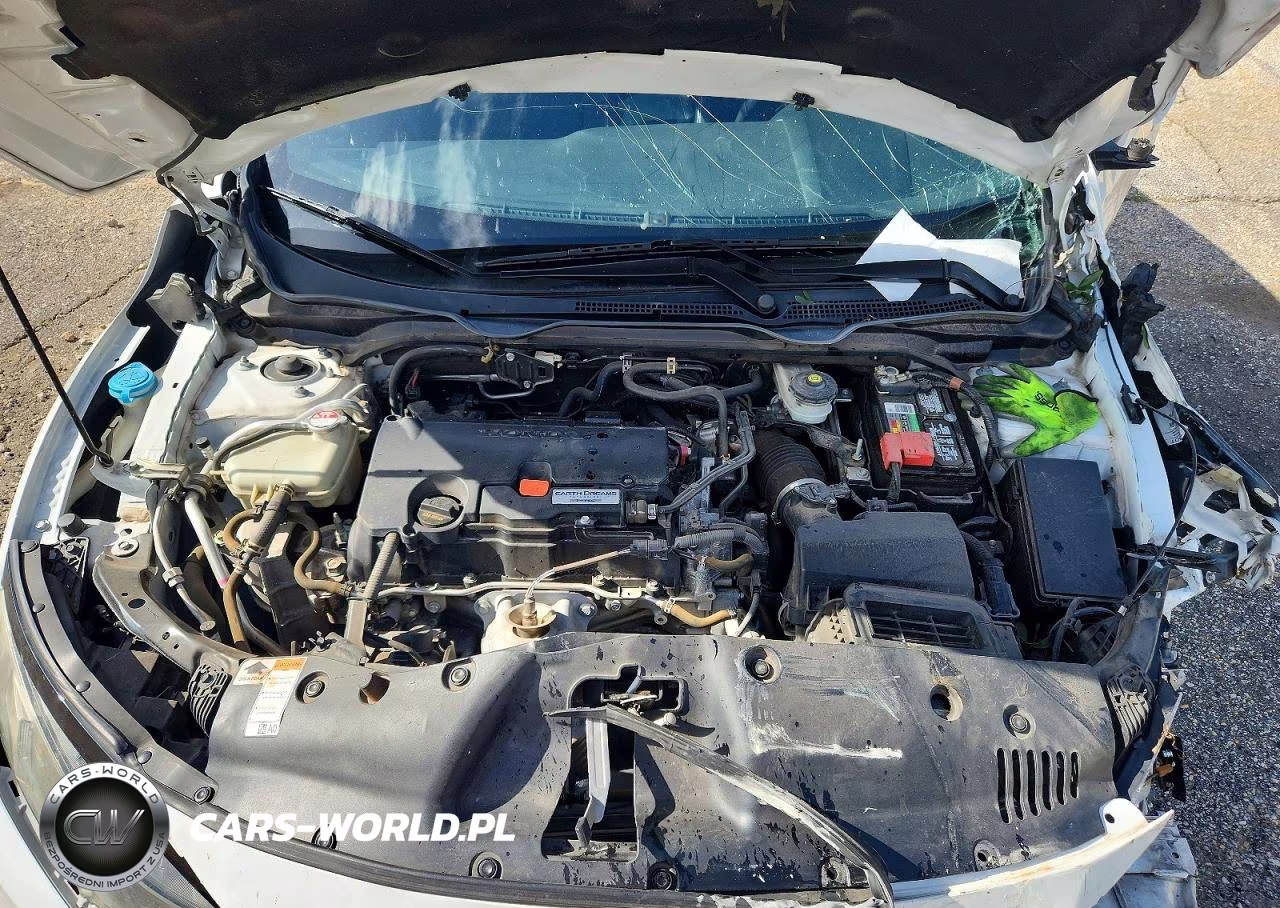 2020 Honda Civic Sport VIN:2HGFC2F8XLH585682 - 11