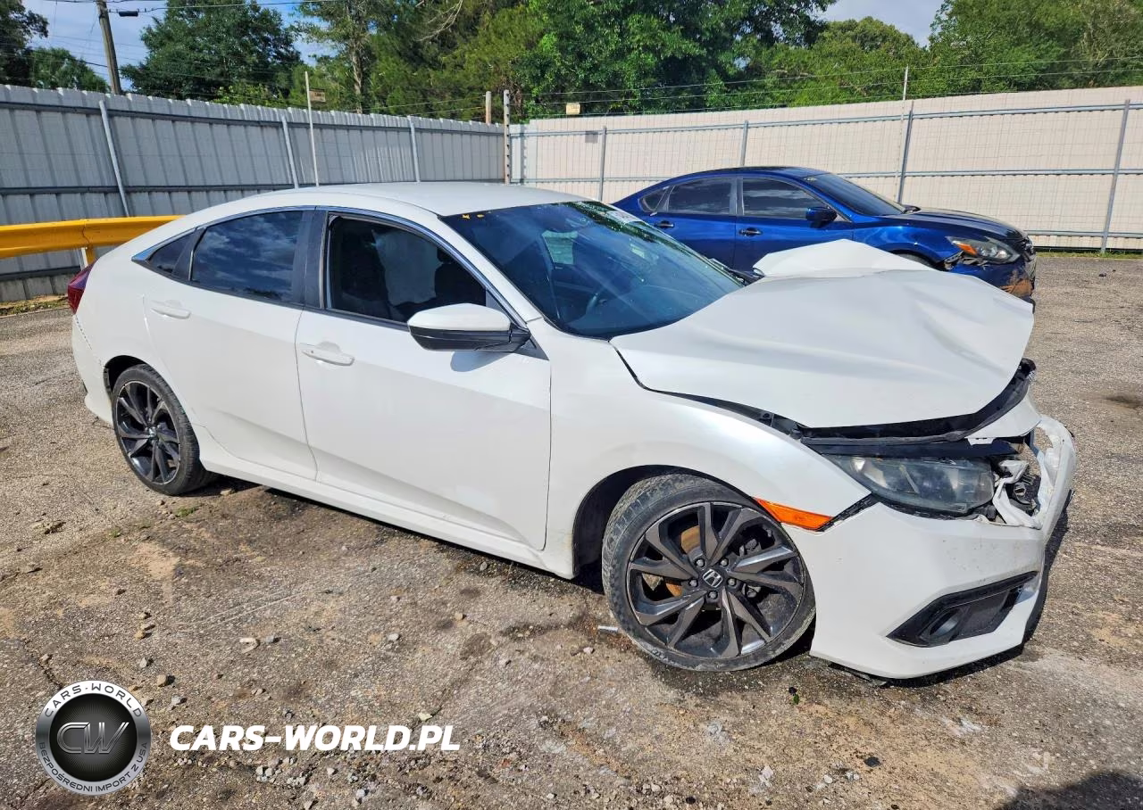 2020 Honda Civic Sport VIN:2HGFC2F8XLH585682 - 4