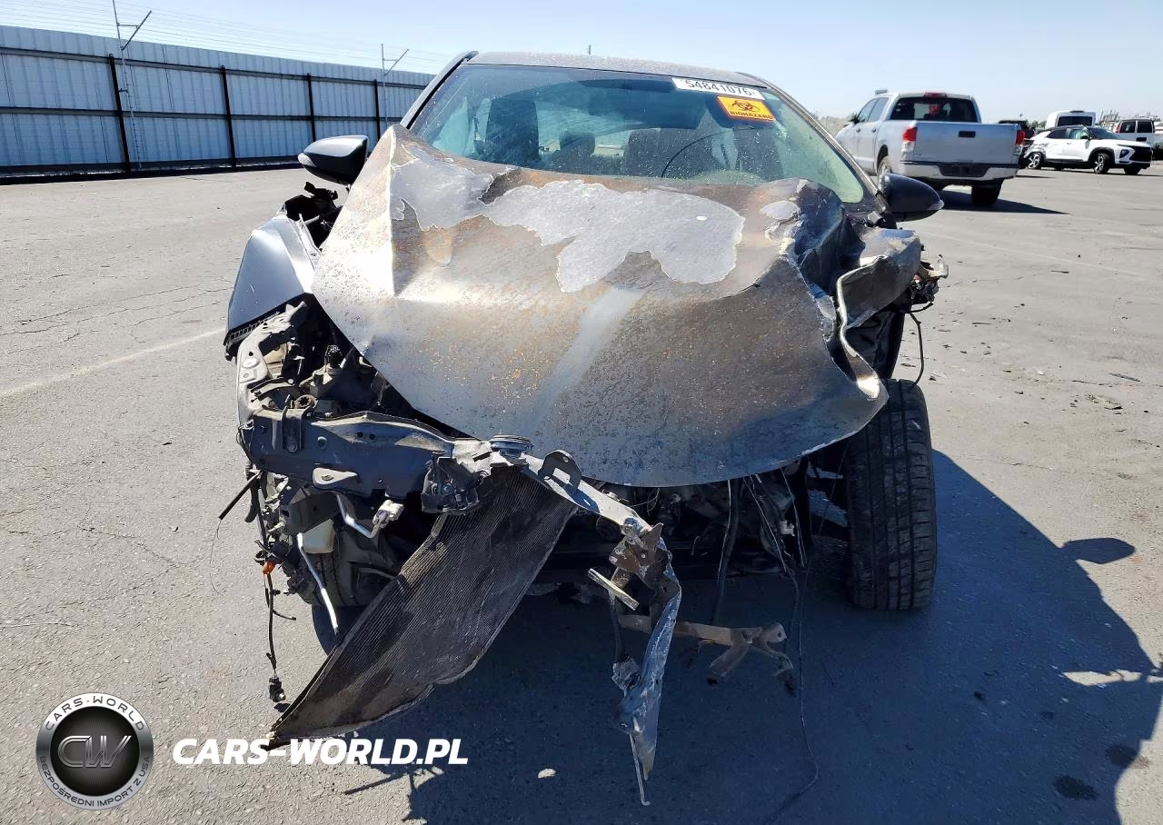 2015 Toyota Corolla S Plus VIN:5YFBURHE7FP219179 - 5