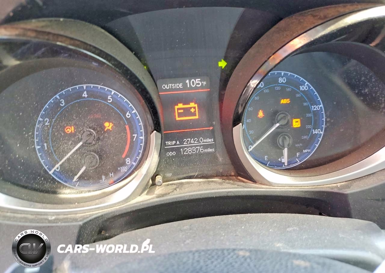 2015 Toyota Corolla S Plus VIN:5YFBURHE7FP219179 - 9