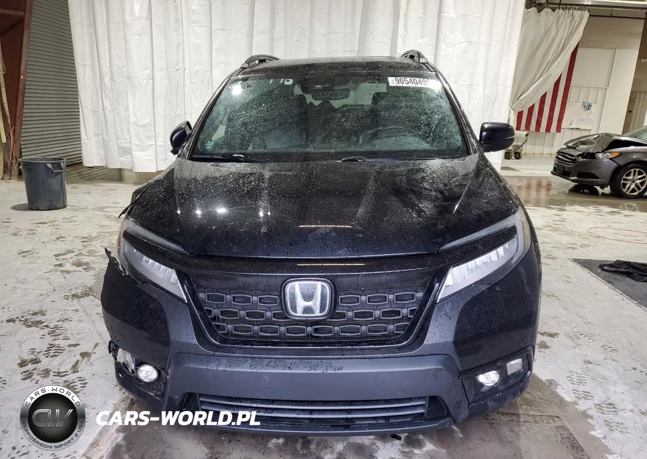 2019 Honda Passport Touring VIN:5FNYF8H9XKB010610 - 5