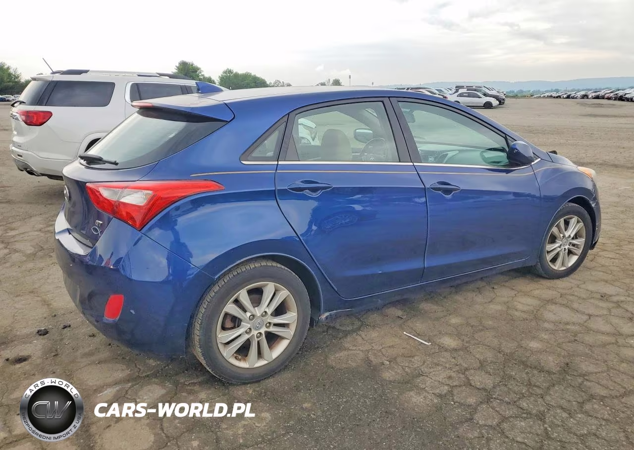 2013 Hyundai Elantra Gt Base VIN:KMHD35LE0DU088314 - 3