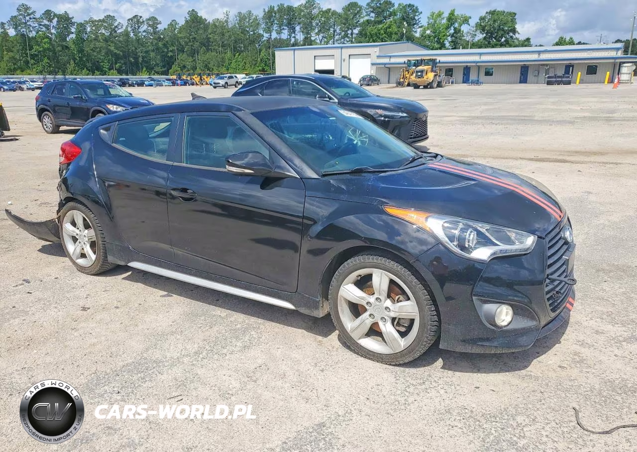 2013 Hyundai Veloster 3Dr VIN:KMHTC6AE4DU153833 - 4