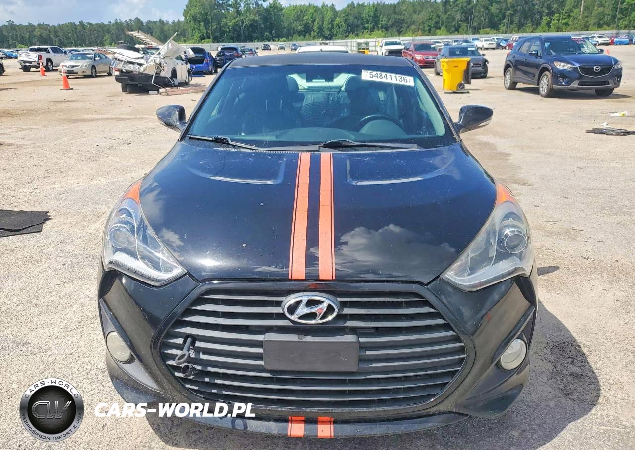 2013 Hyundai Veloster 3Dr VIN:KMHTC6AE4DU153833 - 5