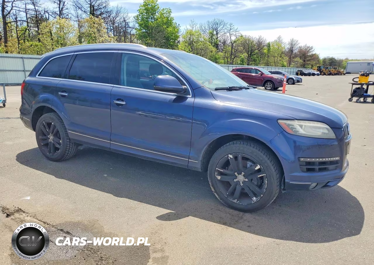 2013 Audi Q7 3.0T Premium VIN:WA1LGAFE1DD000972 - 4