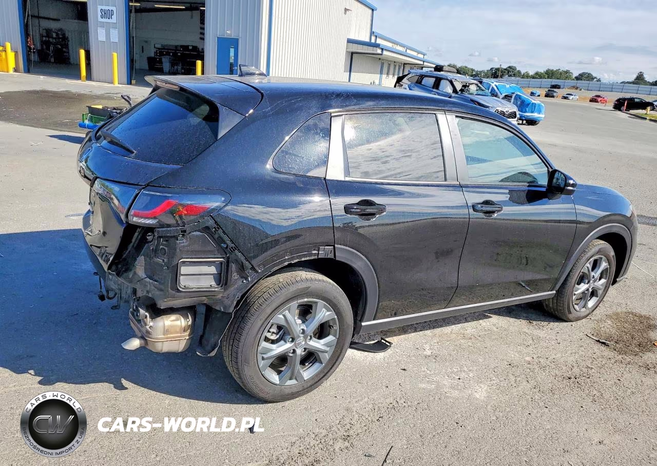 2026 Honda Hr-V Lx VIN:3CZRZ1H35TM705308 - 3