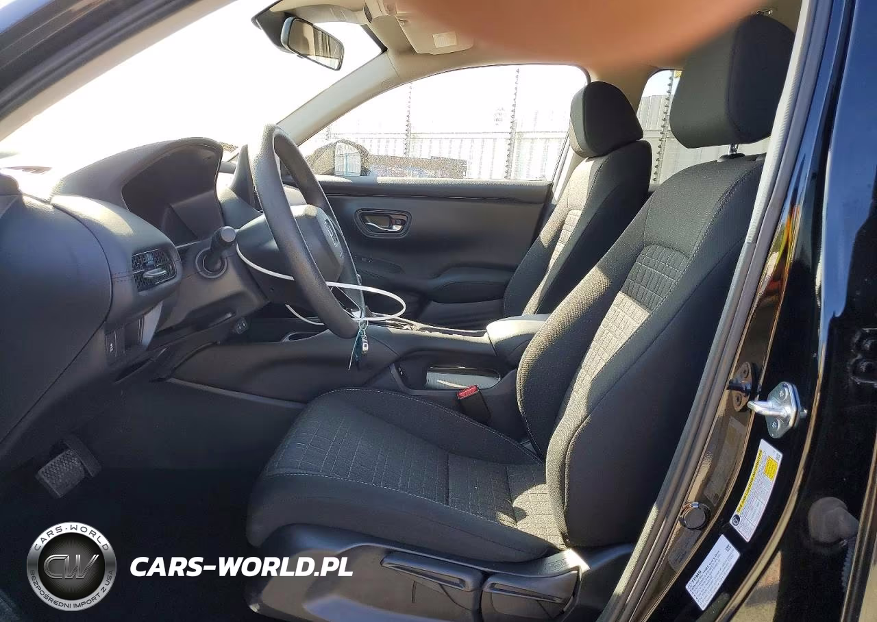 2026 Honda Hr-V Lx VIN:3CZRZ1H35TM705308 - 7