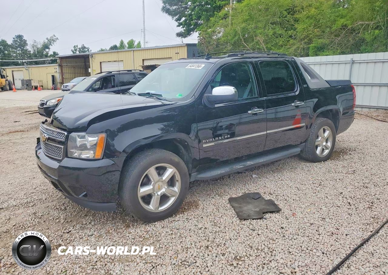 2011 Chevrolet Avalanche Ltz – zdjęcie 1 z 13