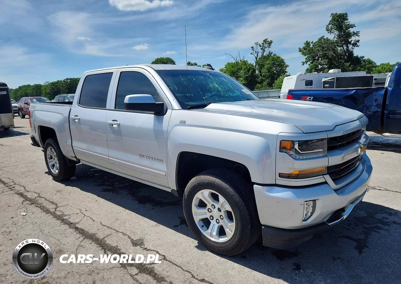 2018 Chevrolet Silverado K1500 Lt VIN:3GCUKREC0JG120431 - 4