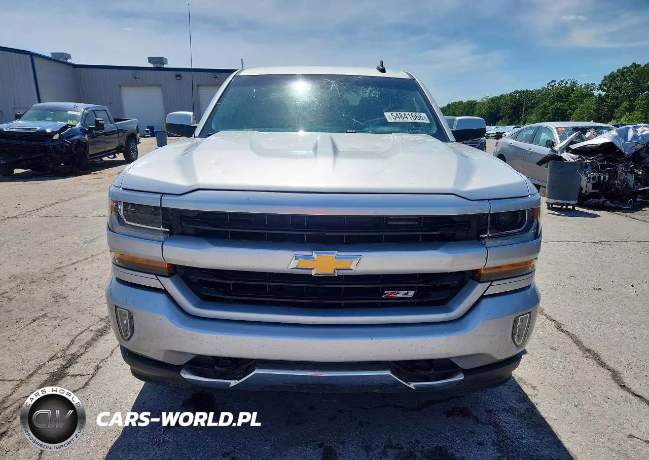 2018 Chevrolet Silverado K1500 Lt VIN:3GCUKREC0JG120431 - 5