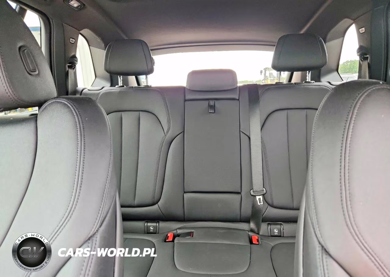 2021 BMW X5 xDrive40I VIN:5UXCR6C05M9F55448 - 10