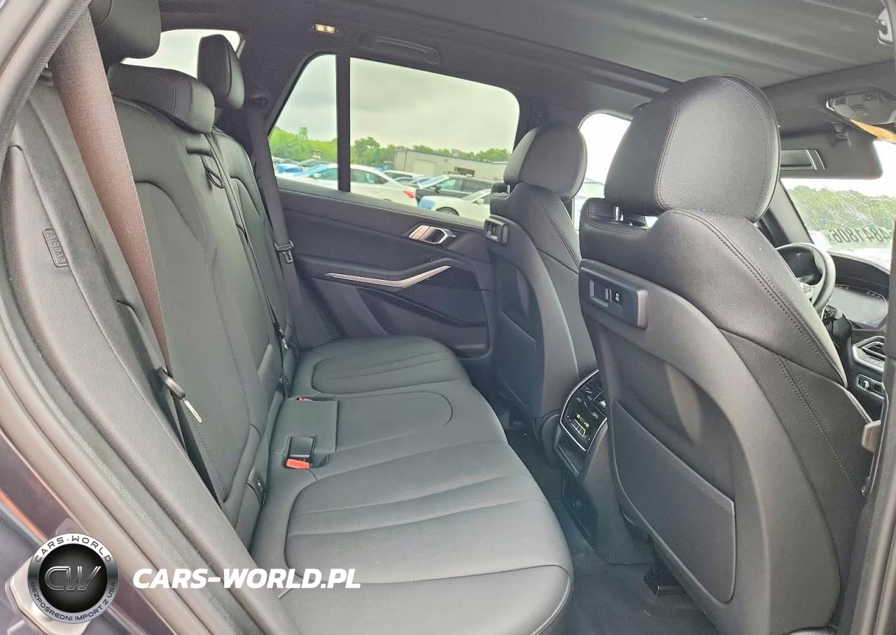 2021 BMW X5 xDrive40I VIN:5UXCR6C05M9F55448 - 11