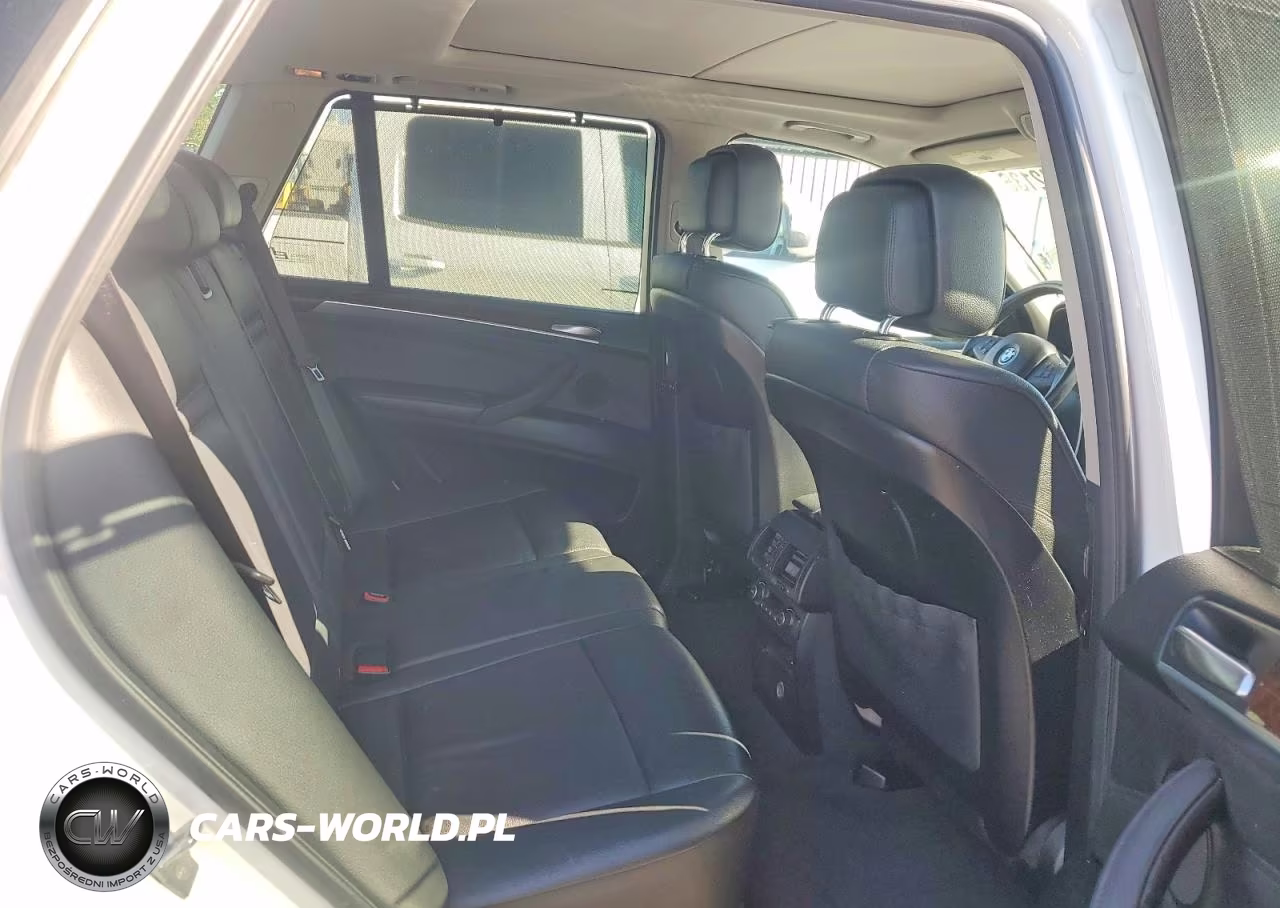 2011 BMW X5 xDrive35D VIN:5UXZW0C56BL372102 - 11