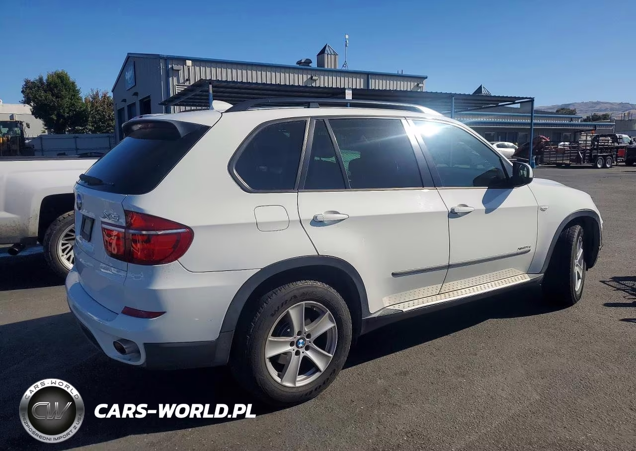 2011 BMW X5 xDrive35D VIN:5UXZW0C56BL372102 - 3