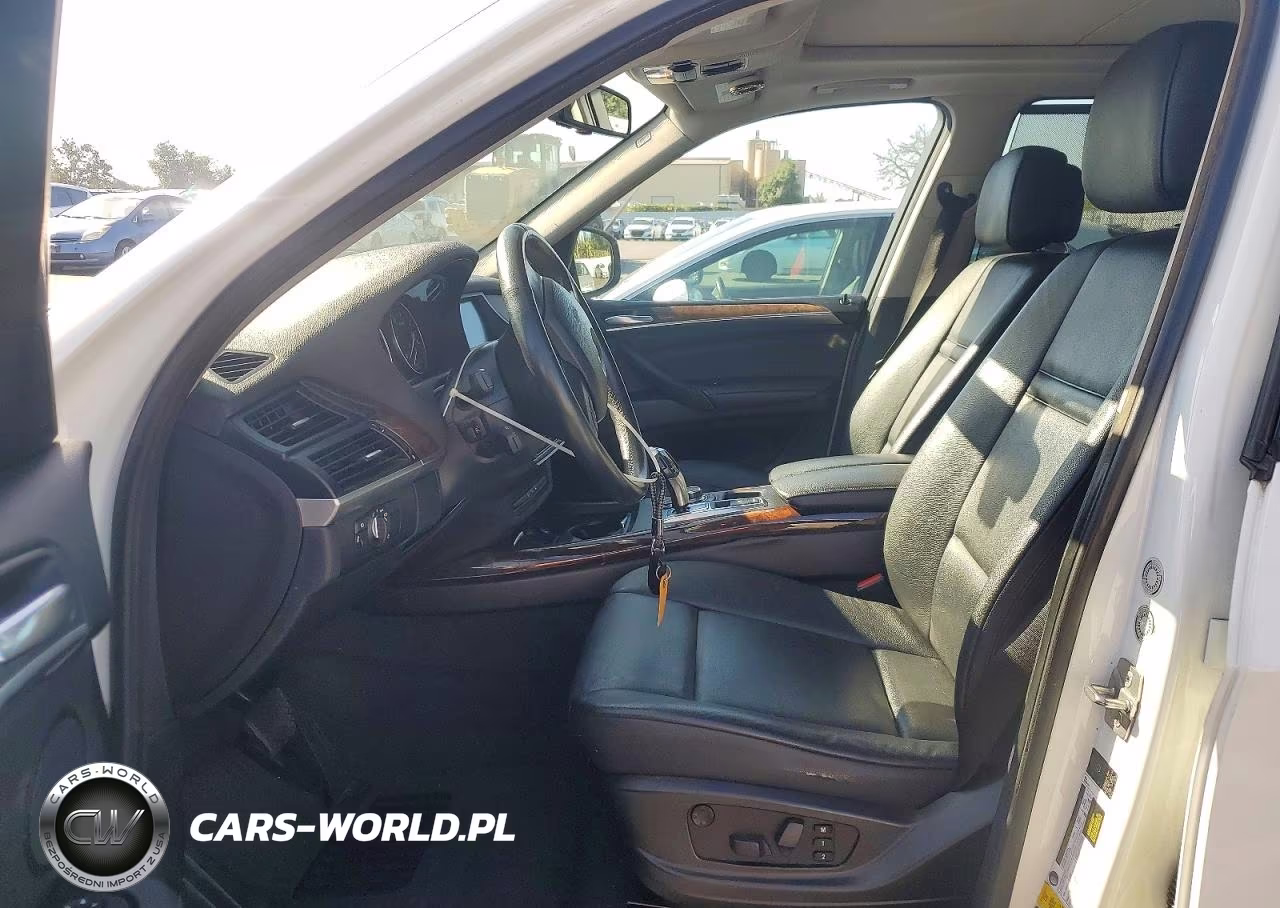 2011 BMW X5 xDrive35D VIN:5UXZW0C56BL372102 - 7