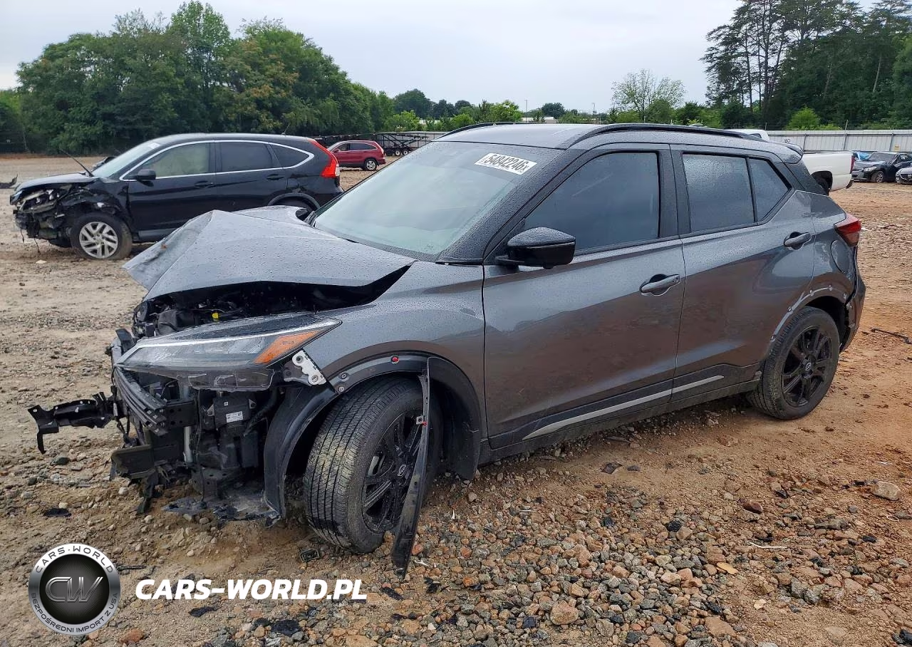 2024 Nissan Kicks Sr – zdjęcie 1 z 13
