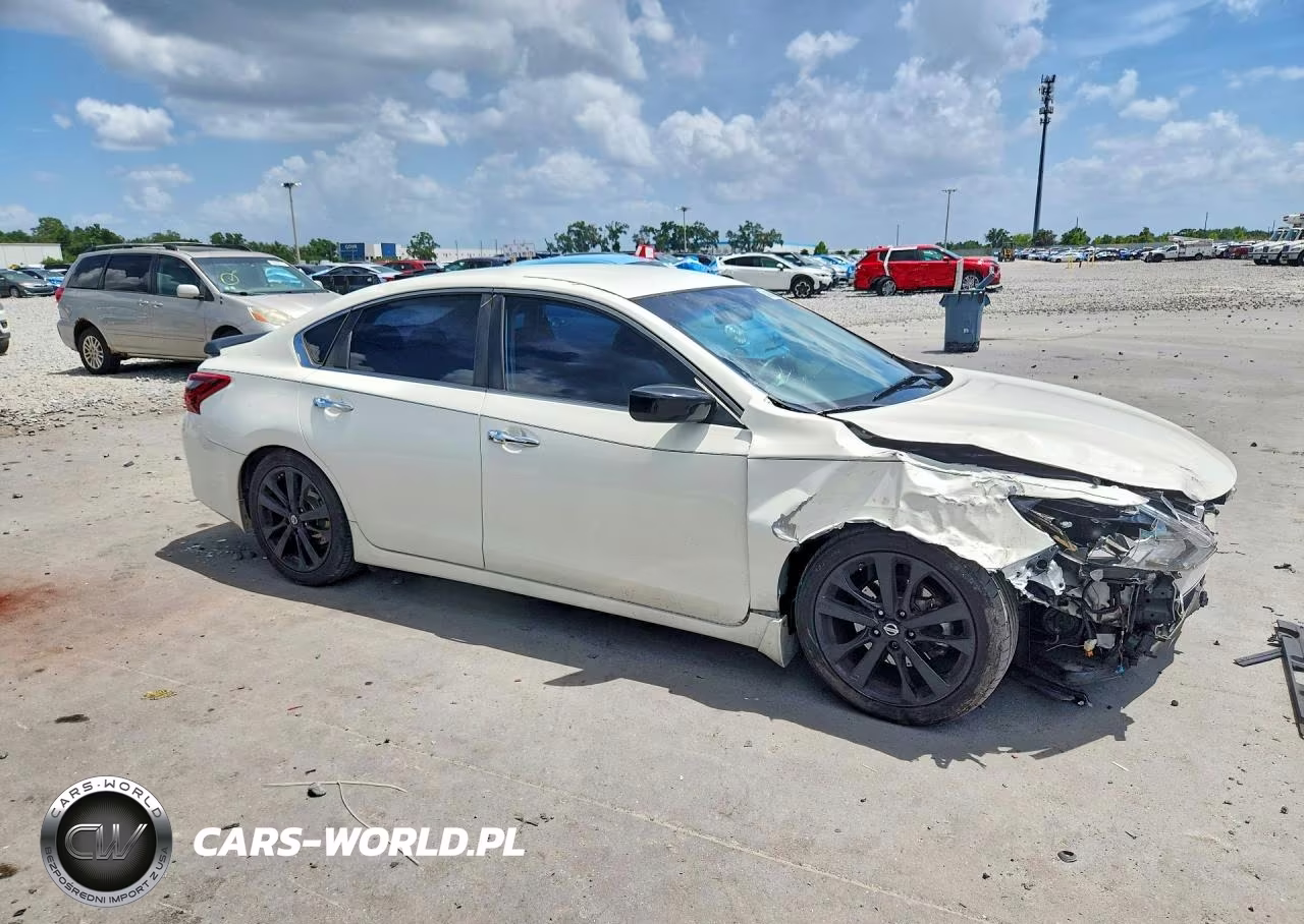 2018 Nissan Altima 2.5 Sr VIN:1N4AL3AP2JC203566 - 4