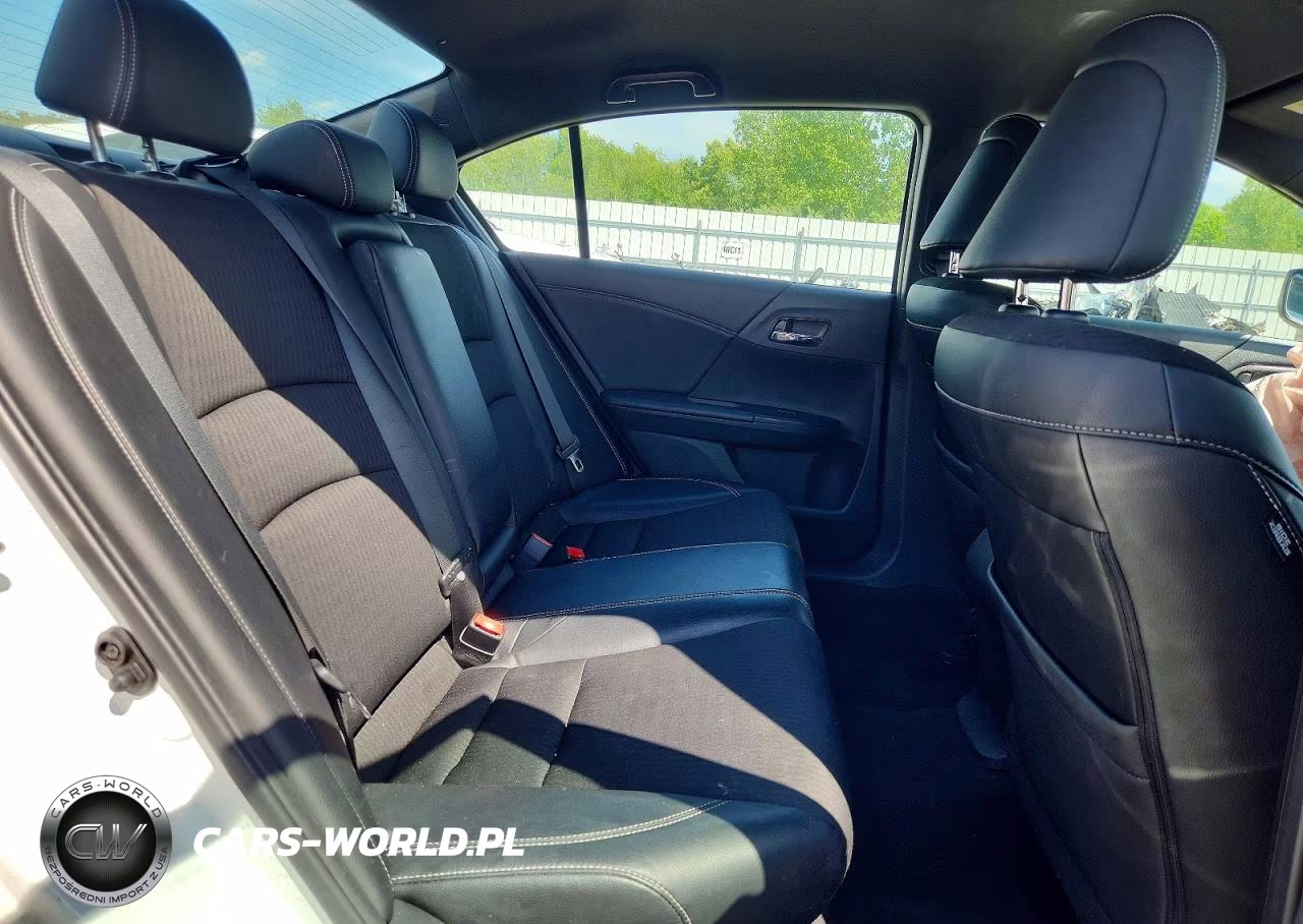 2016 Honda Accord Sport VIN:1HGCR2F51GA241718 - 10