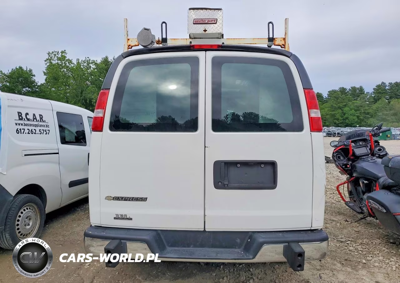 2018 Chev Express G2500 VIN:1GCWGAFGXJ1907026 - 6