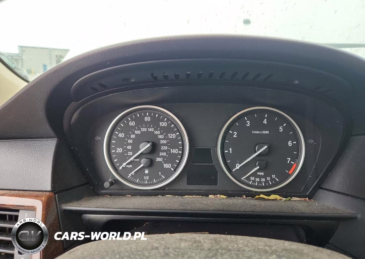 2010 BMW 528 I VIN:WBANU5C5XAC128628 - 9
