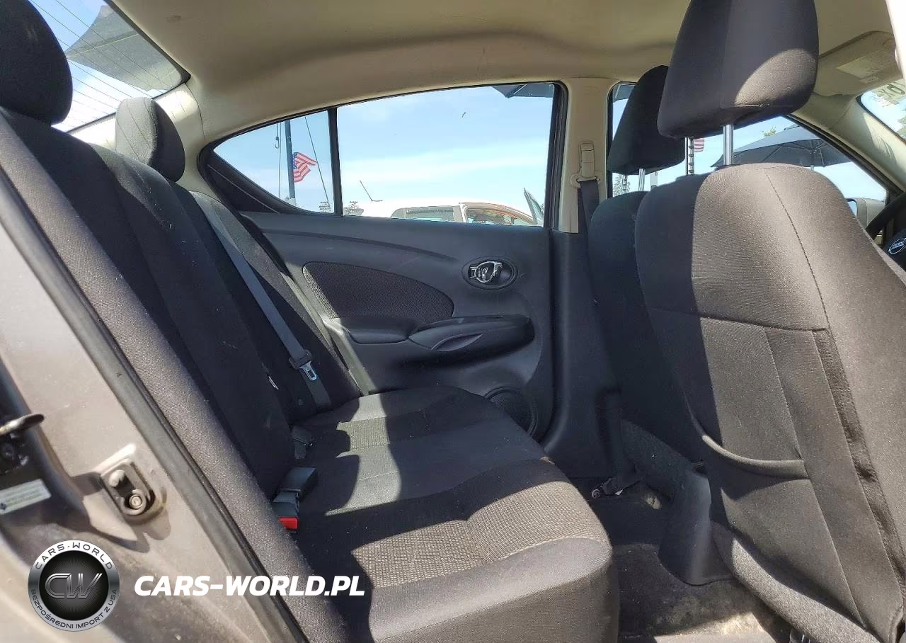 2013 Nissan Versa 1.6 S VIN:3N1CN7AP4DL829930 - 10