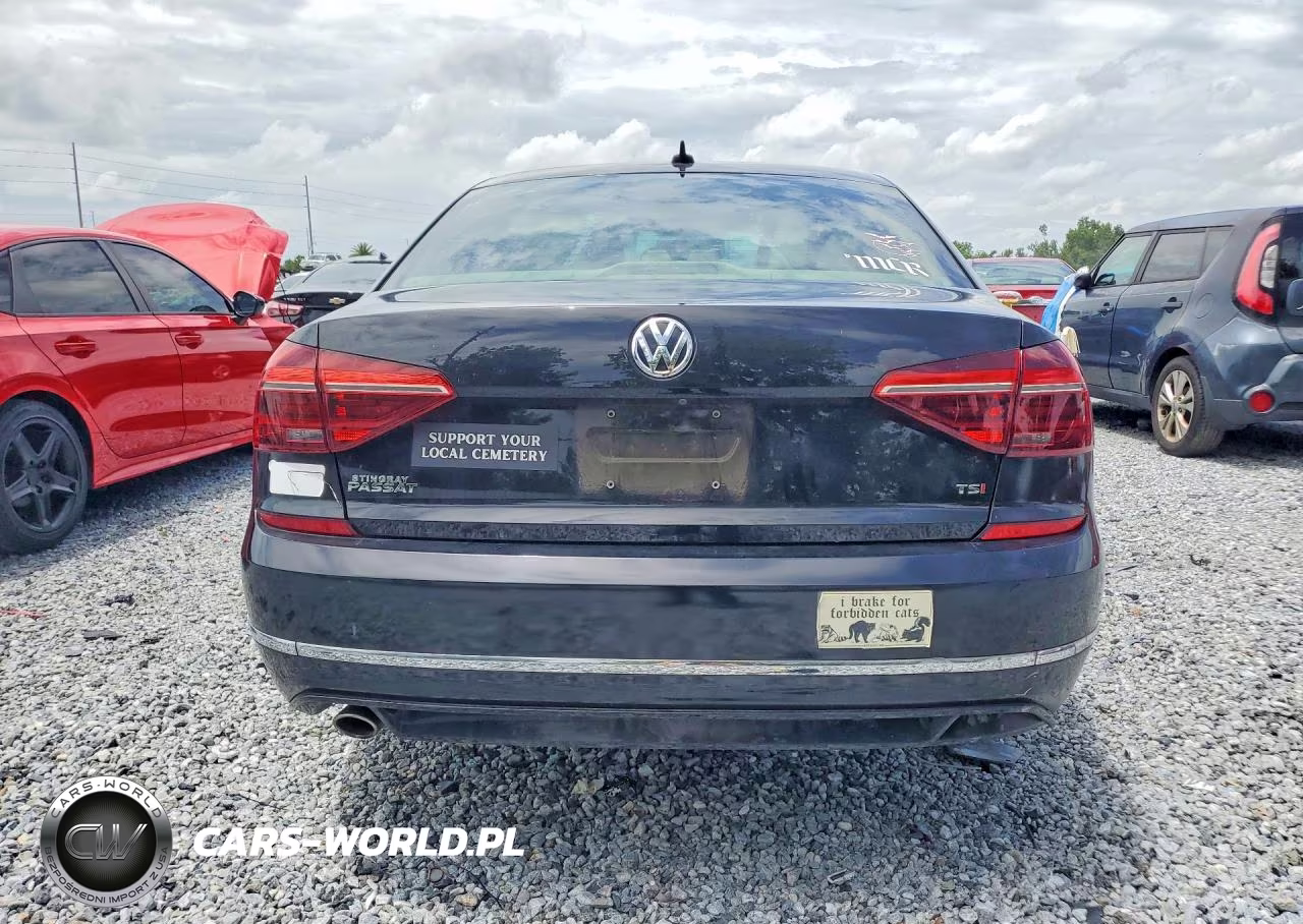 2018 Volkswagen Passat S VIN:1VWAA7A32JC010948 - 6
