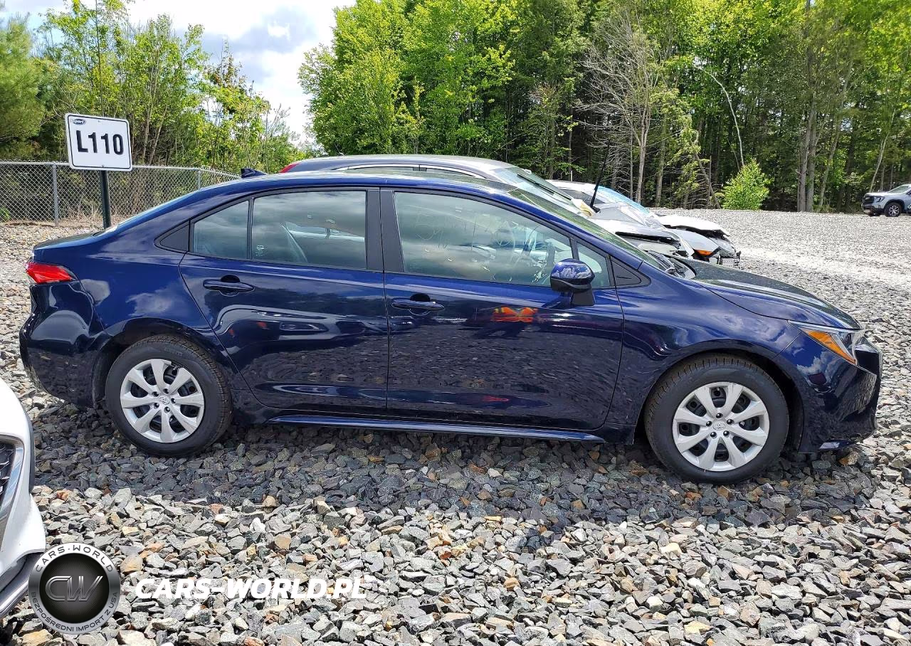 2022 Toyota Corolla Le VIN:5YFEPMAE6NP384902 - 3