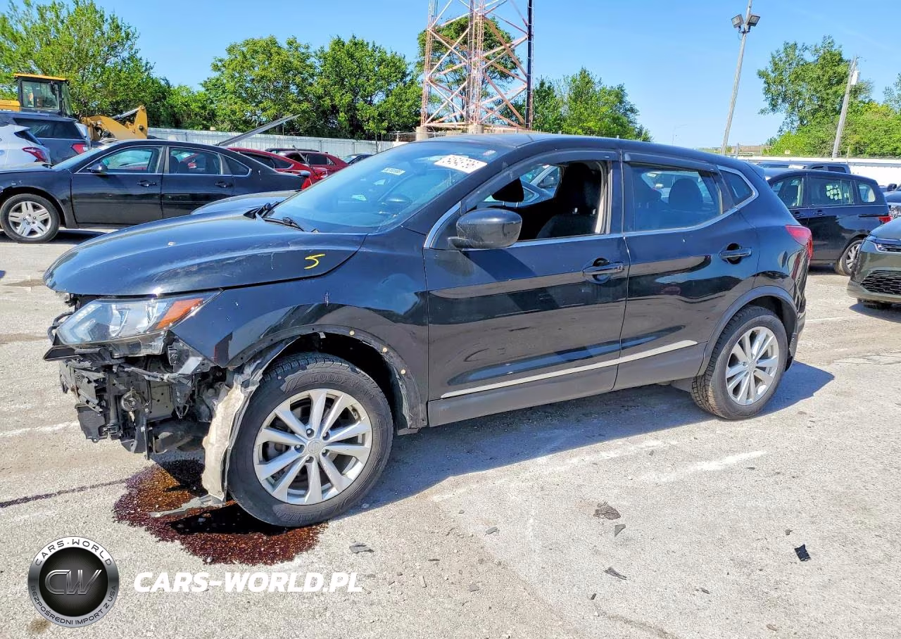 2017 Nissan Rogue Sport S