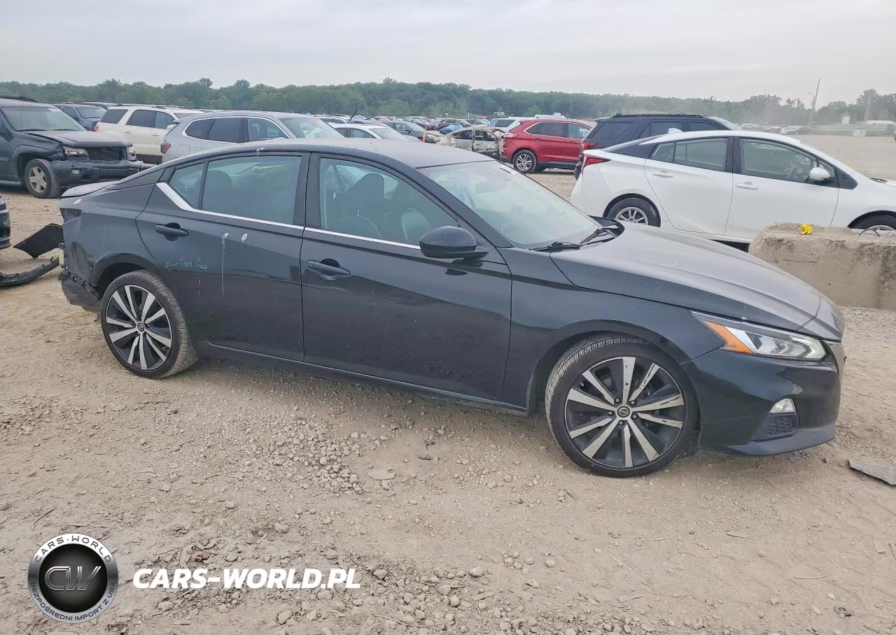 2020 Nissan Altima Sr VIN:1N4BL4CVXLC131413 - 4