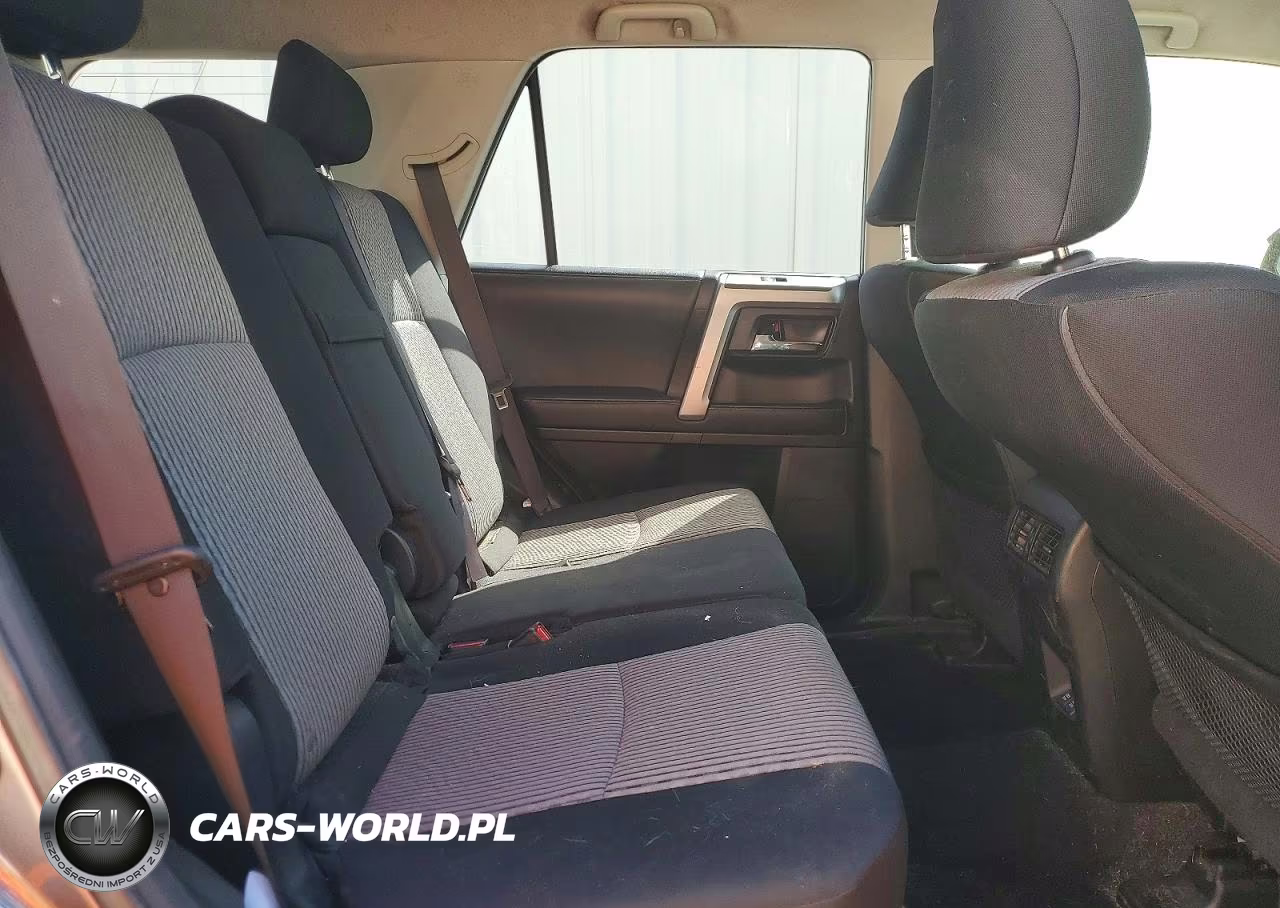 2020 Toyota 4Runner VIN:JTEBU5JR3L5802343 - 11