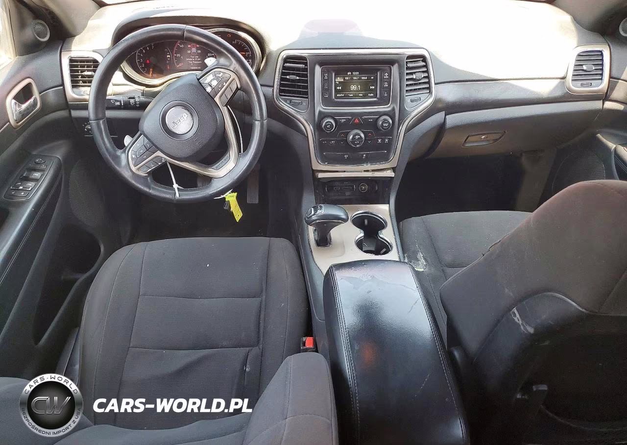 2015 Jeep Grand Cherokee Laredo VIN:1C4RJFAG5FC924282 - 8
