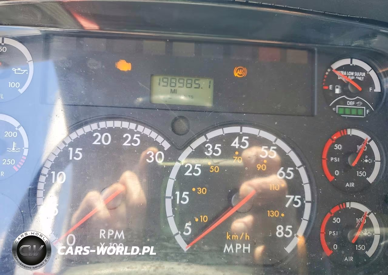 2014 Freightliner Business Class M2 Box Truck VIN:3ALACWDT6EDFT0496 - 9