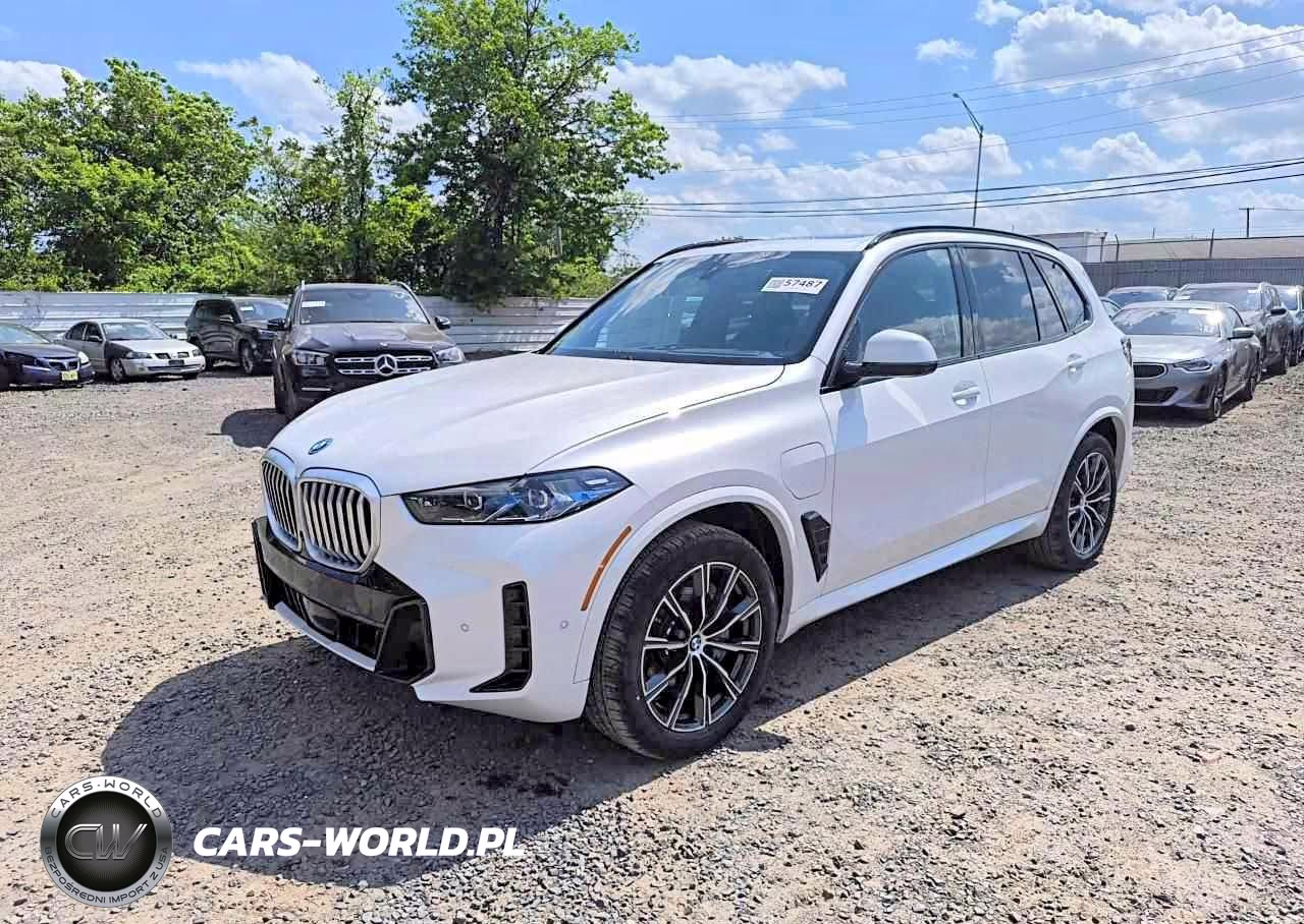 2026 BMW X5 xDrive50E – zdjęcie 1 z 15