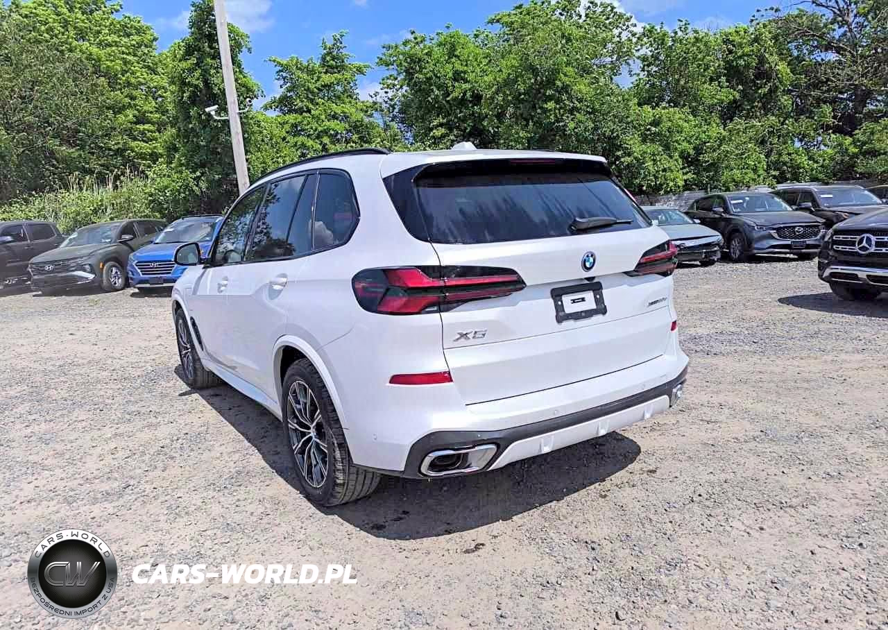 2026 BMW X5 xDrive50E VIN:5UX43EU04T9355056 - 2