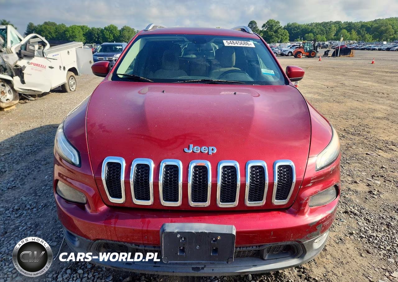 2016 Jeep Cherokee Latitude VIN:1C4PJMCB7GW185297 - 5