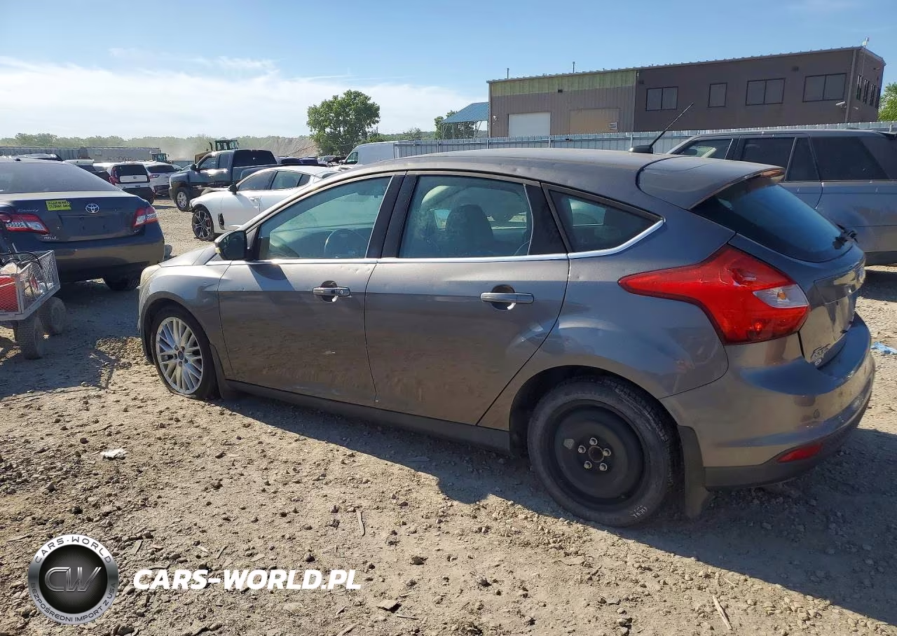 2013 Ford Focus Titanium VIN:1FADP3N28DL158315 - 2
