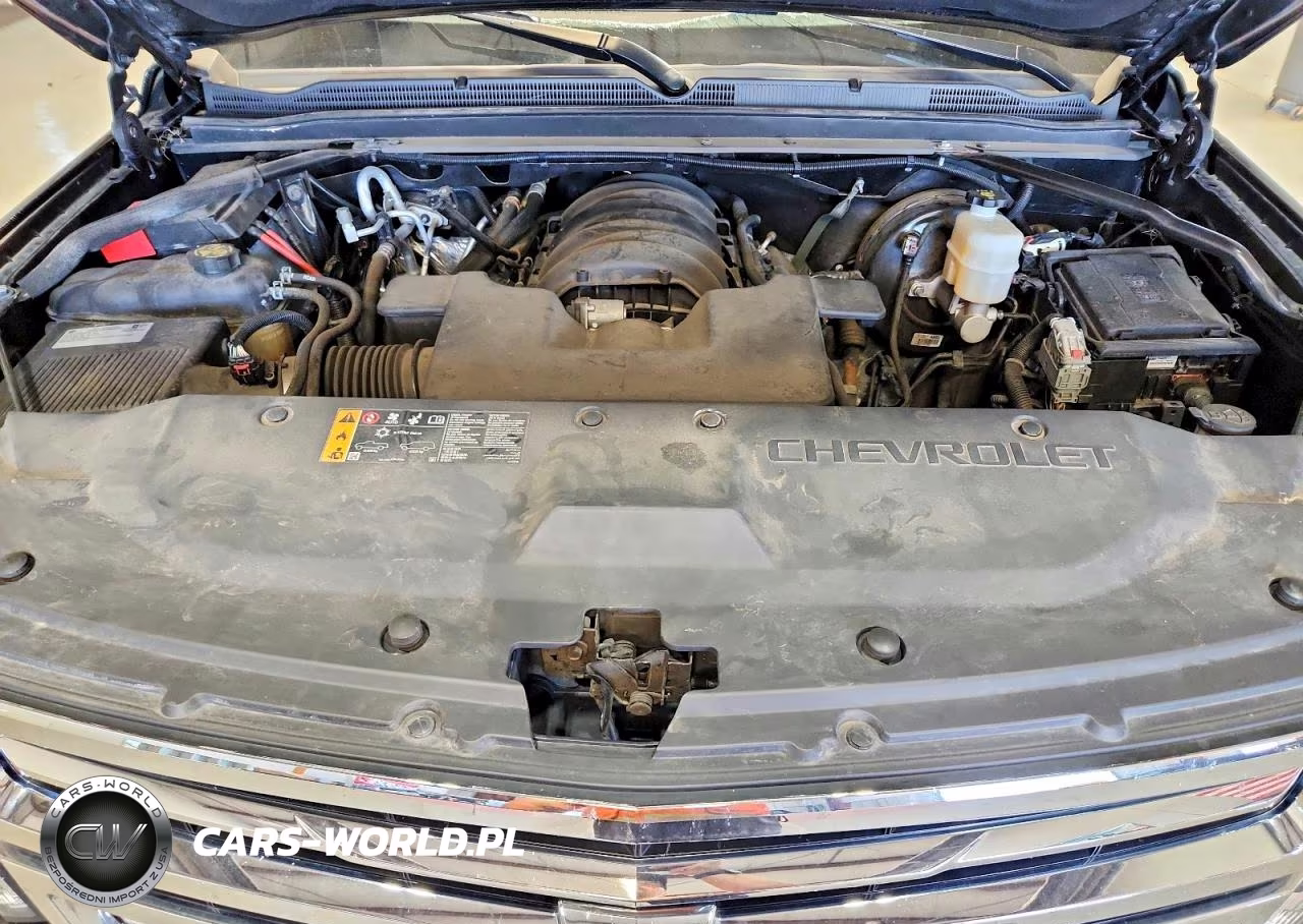 2019 Chevrolet Tahoe K1500 Ls VIN:1GNSKAKCXKR313935 - 11