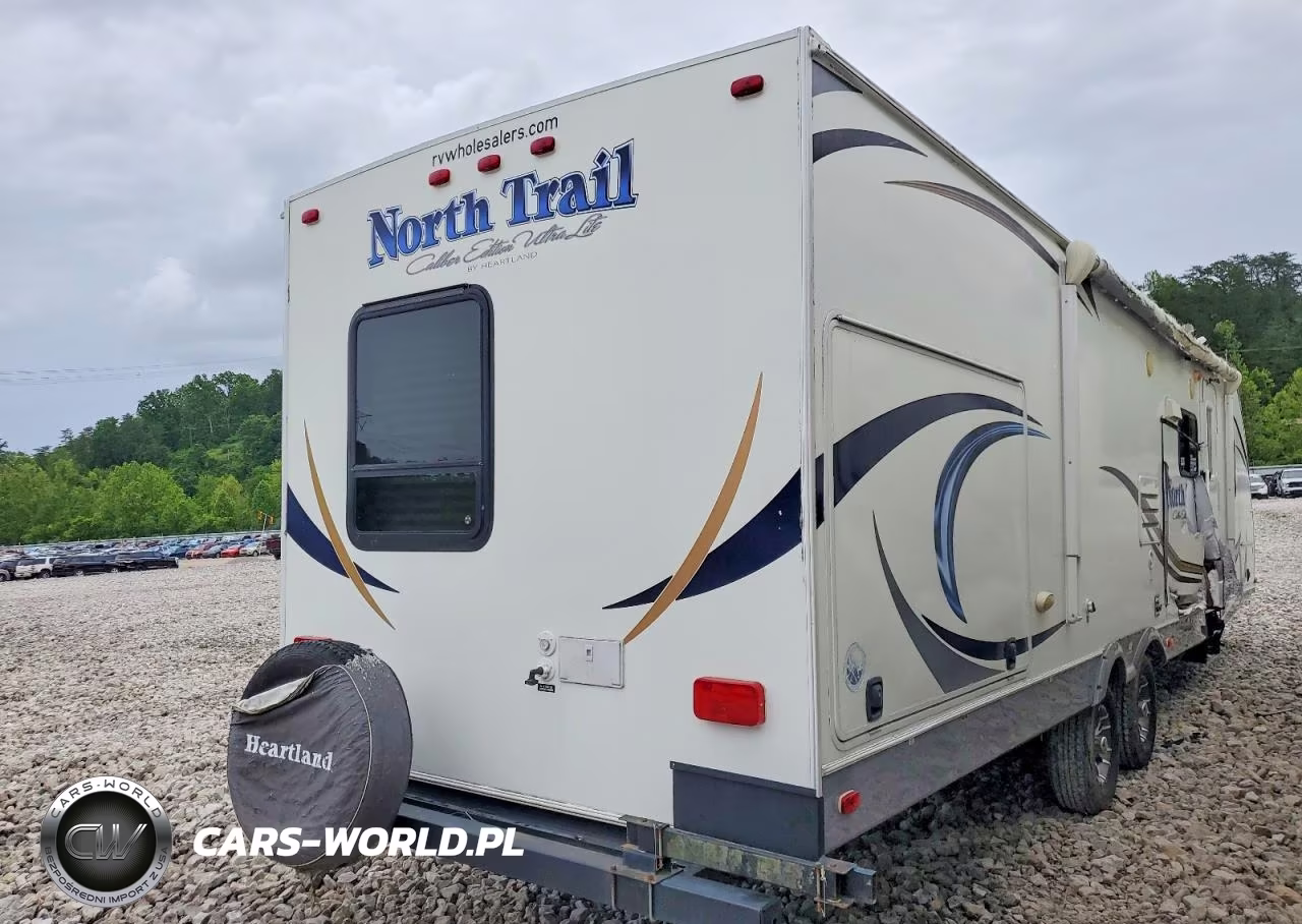 2013 Heartland North Trail Camper VIN:5SFNB3526DE260016 - 4