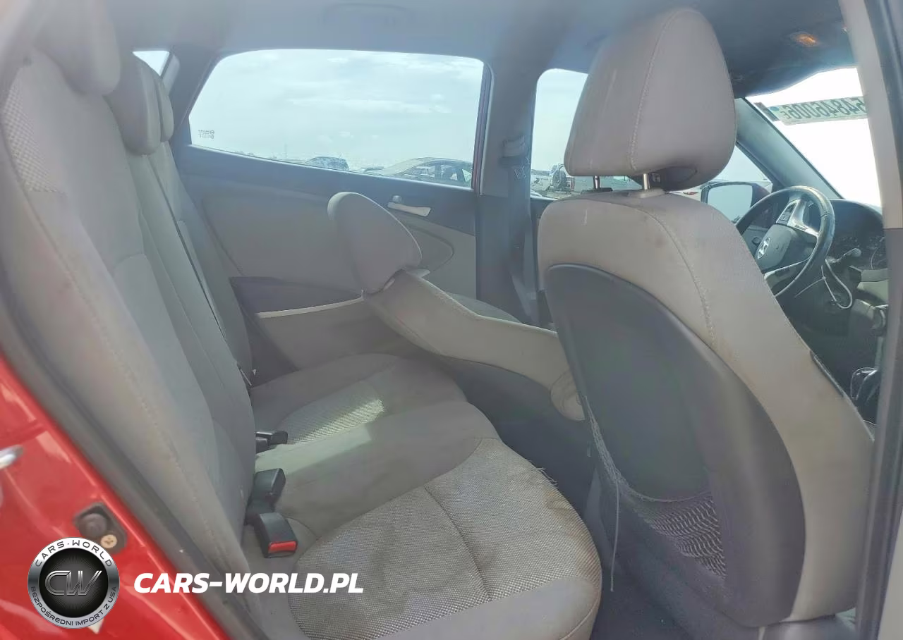 2012 Hyundai Accent Gls VIN:KMHCT5AE2CU045526 - 10