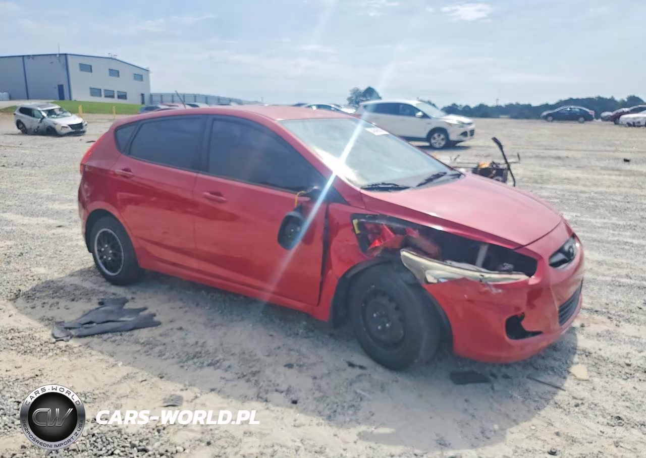 2012 Hyundai Accent Gls VIN:KMHCT5AE2CU045526 - 4