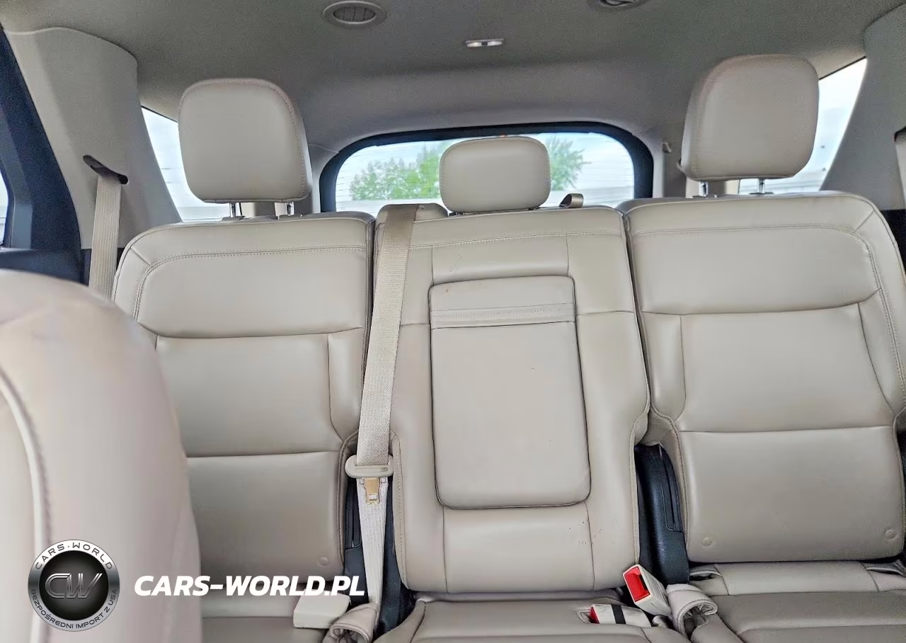 2023 Ford Explorer Xlt VIN:1FMSK8DH3PGB43488 - 10