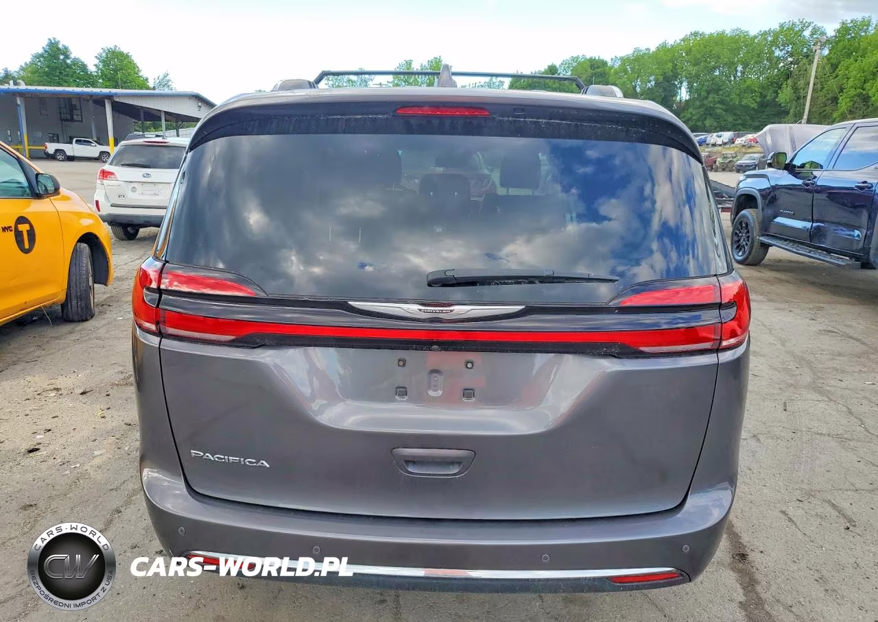 2021 Chrysler Pacifica Touring L VIN:2C4RC1BG0MR605419 - 6