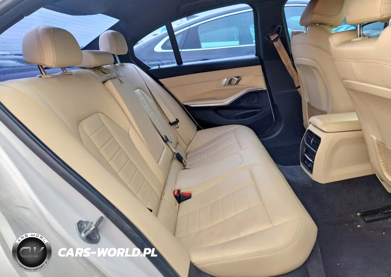 2019 BMW 330I VIN:WBA5R1C53KAK08165 - 10