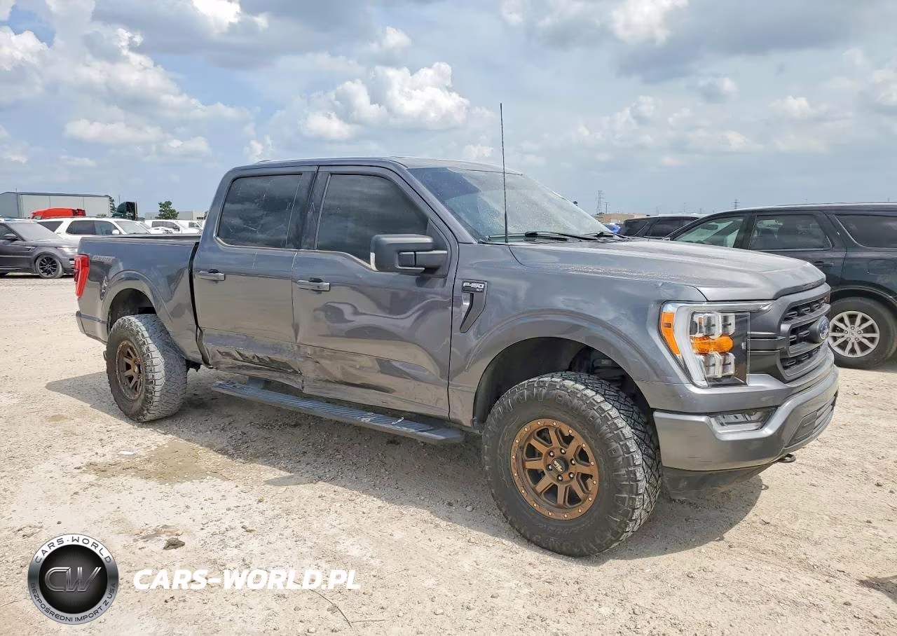2023 Ford F150 Supercrew VIN:1FTFW1E54PFA52418 - 4